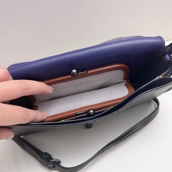 Coach/Disney Dinky crossbody bag from the "A Dark Fairy Tale" - Picture 7 of 10